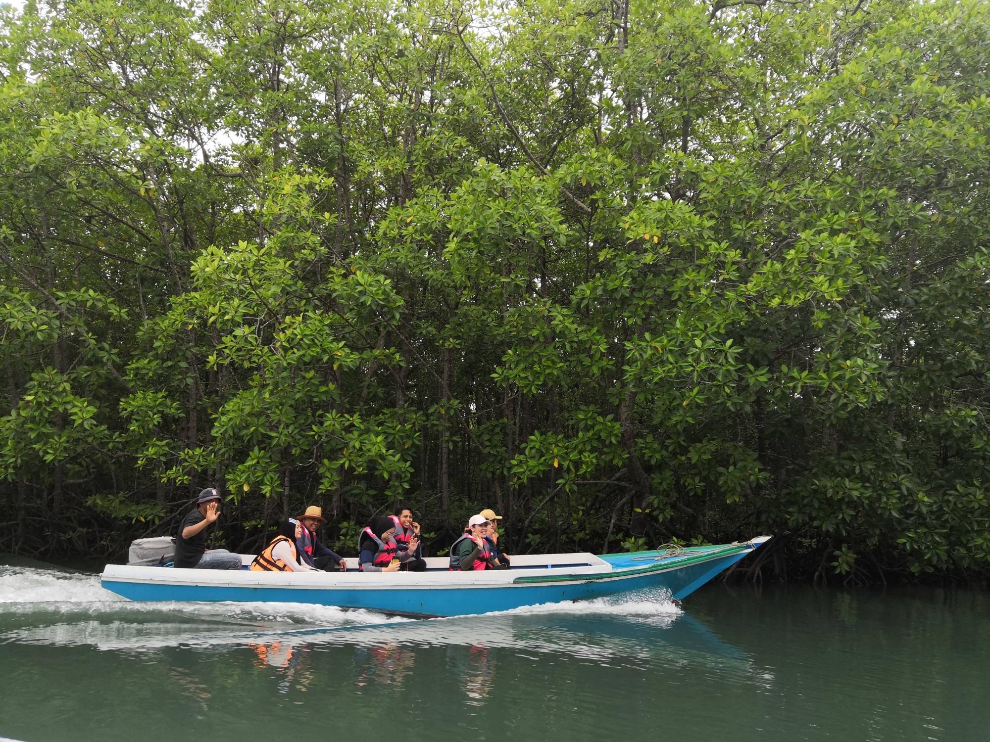 Tambisan Island