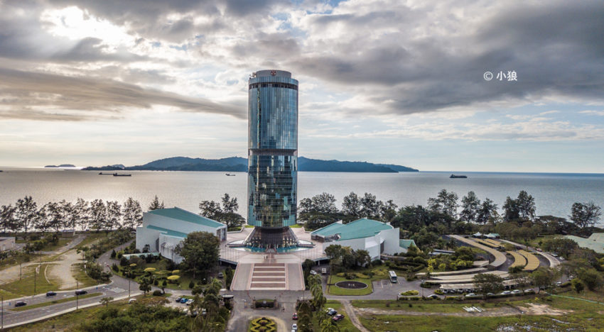 Menara Tun Mustapha (Sabah Foundation Building)